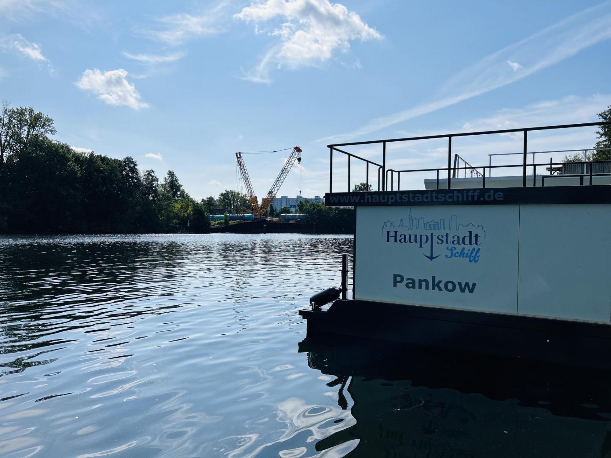 Botel Hausboot Pankow